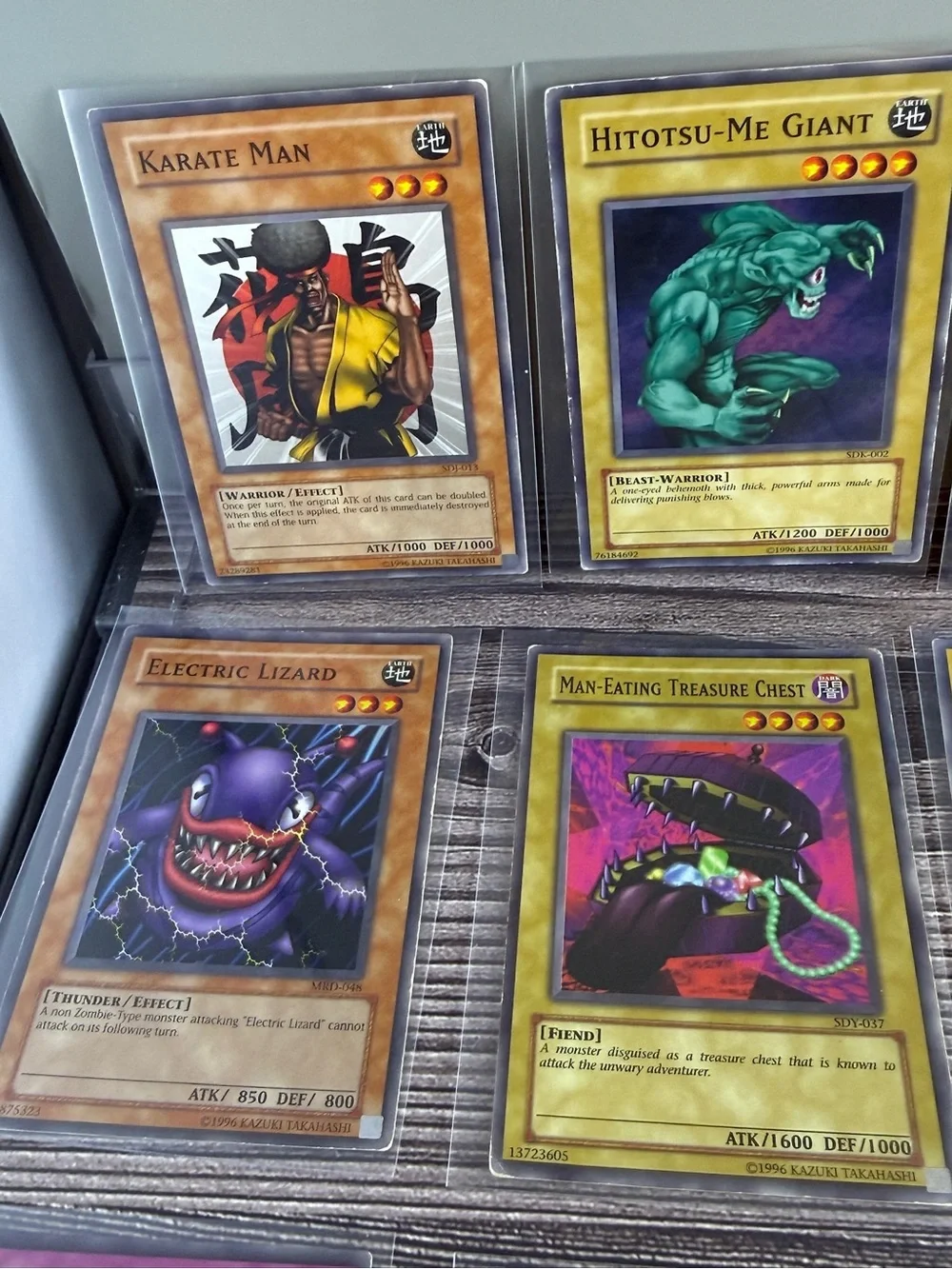 Yu-Gi-Oh! Lot of 20 Vintage Cards • Monsters/Spells/Traps Mix LP/MP